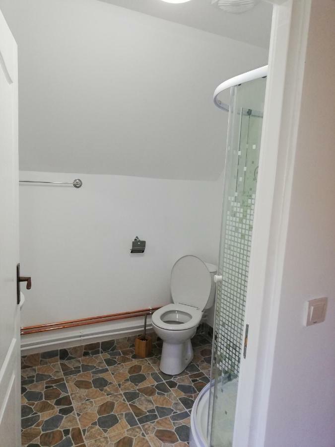 Casuta Din Gradina Breb Exterior foto